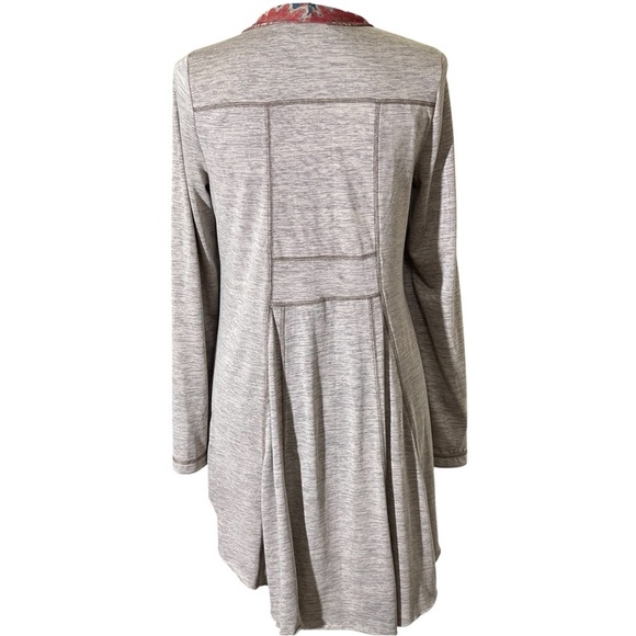 ONE WORLD BEIGE LIGHTWEIGHT CARDIGAN WITH FLORAL PRINT TRIM SZ LG EUC - Picture 4 of 12